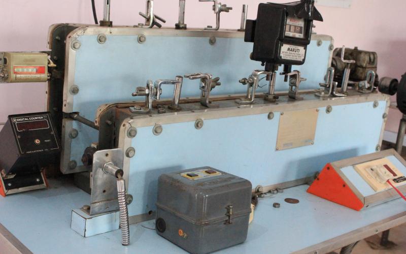 Mechanical Type Taximeter Bench